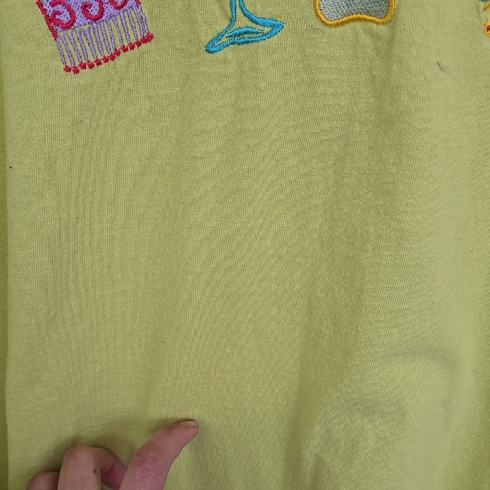 Liz & Jane Pre-Shrunk 100% Cotton Yellow Graphic T-Shirt Size 2X - Picture 14 of 16
